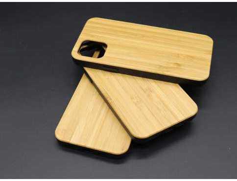 Дерев'яний чохол на смартфон iPhone 11 PRO 